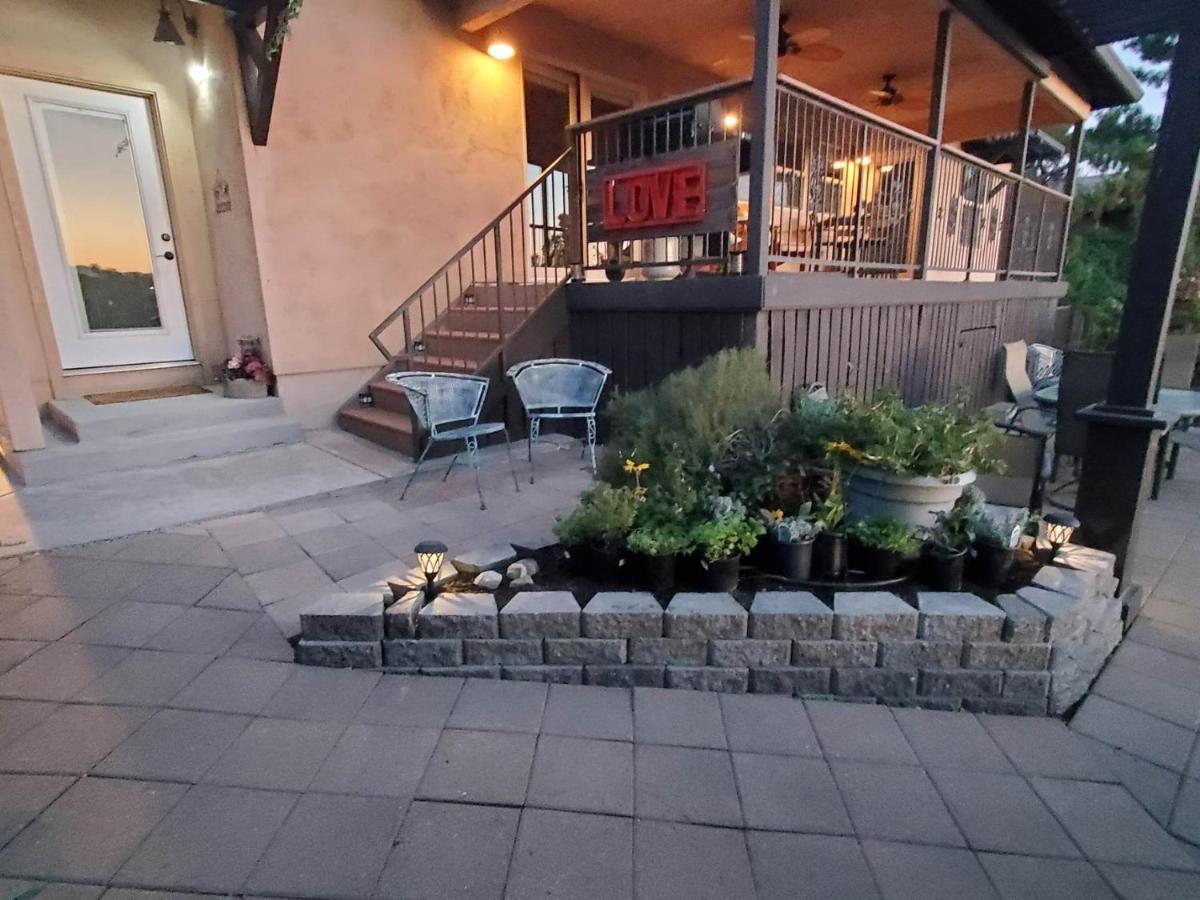 The God Spa Redding Exterior photo
